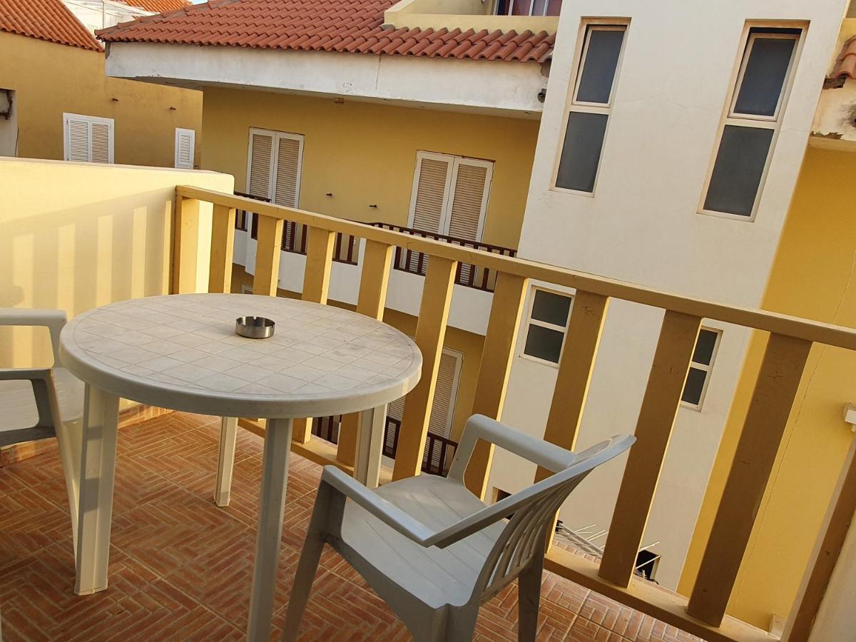 Tres Caravelas Studio Flats Santa Maria Eksteriør bilde