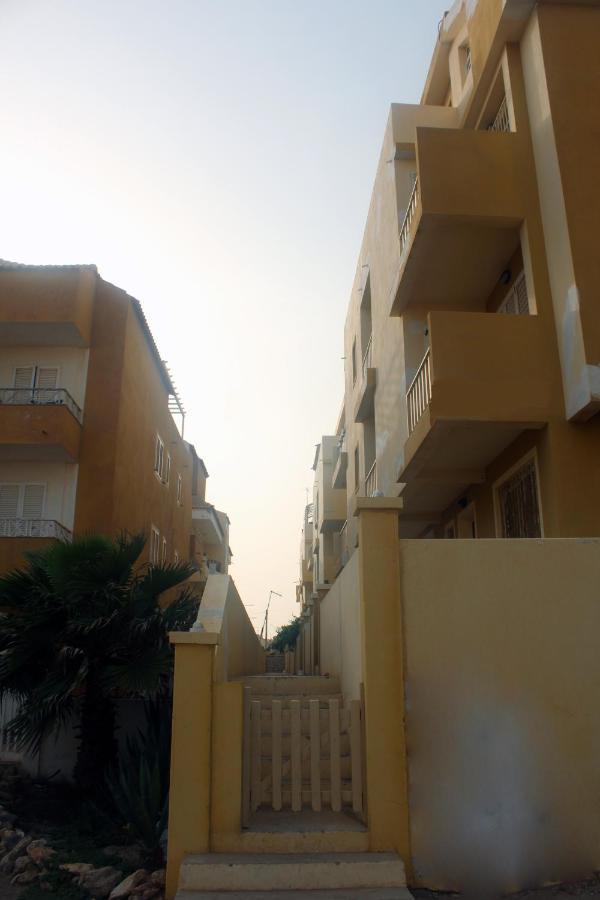 Tres Caravelas Studio Flats Santa Maria Eksteriør bilde